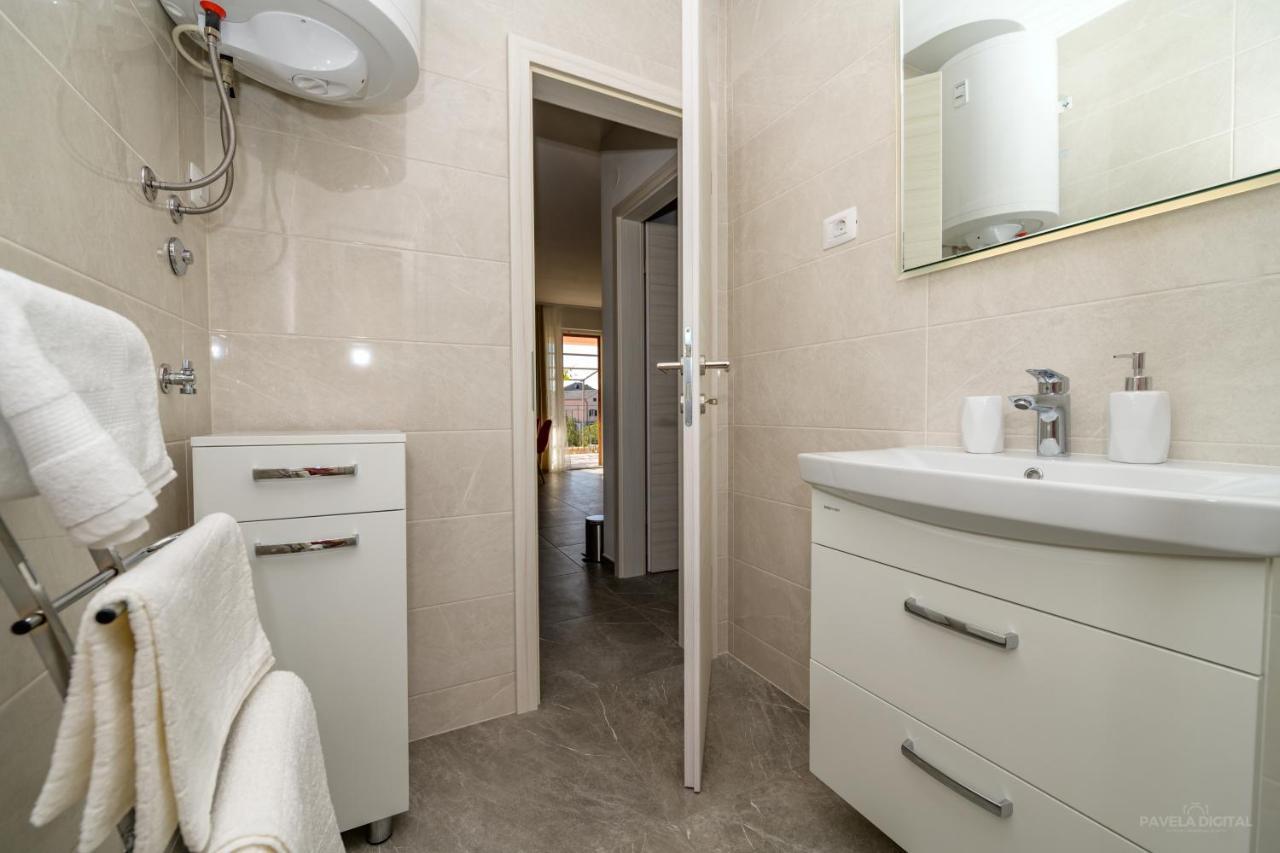 Apartments Horvat Вели-Лошинь Экстерьер фото